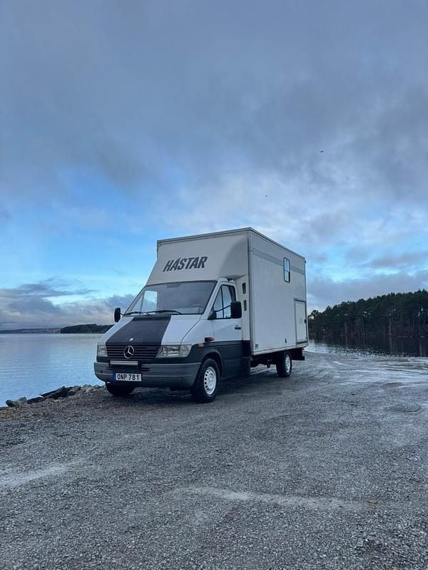 Begagnad 1998 Mercedes Sprinter Van | 65 000 kr - Bild 1/4