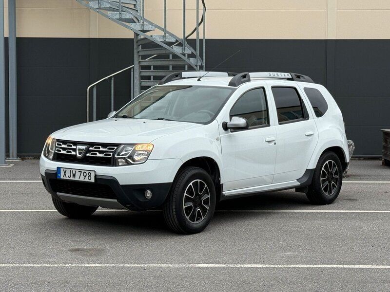 Vit Begagnad 2017 Dacia Duster SUV | 99 400 kr (Marknadspris) - Bild 1/4