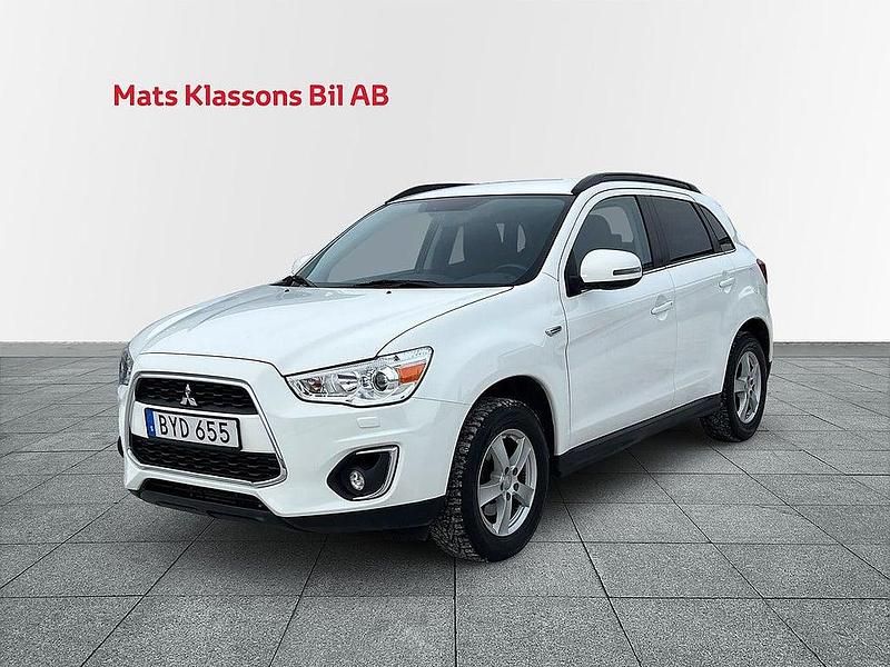 Begagnad Mitsubishi ASX Comfort Edition 117 HK (86 kW) 2015 Vit SUV