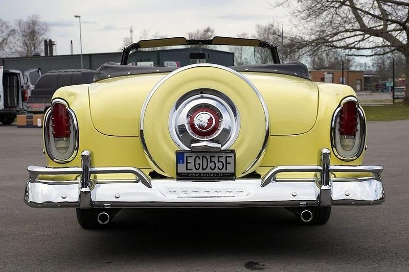 Begagnad Mercury Montclair 199 HK (146 kW) 1955 Saffron yellow Cab