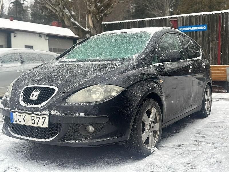 Begagnad Seat Altea XL 102 HK (75 kW) 2008 Svart Minibuss