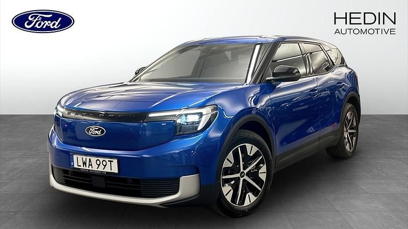 Blå Ny 2025 Ford Explorer Business Edition SUV | 543 000 kr (Lite dyr) - Bild 1/4