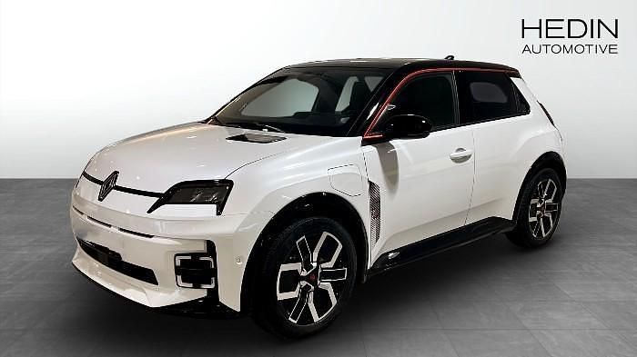 Vit Ny 2025 Renault R5 Evolution Halvkombi | 349 900 kr (Marknadspris) - Bild 1/4