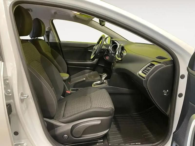 Vit Begagnad 2019 Kia Ceed Kombi | 184 900 kr (Bra pris) - Bild 1/1