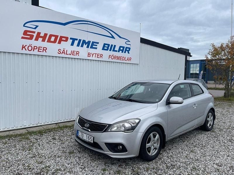 Silver Begagnad 2012 Kia ProCeed Halvkombi | 49 900 kr (Marknadspris) - Bild 1/4