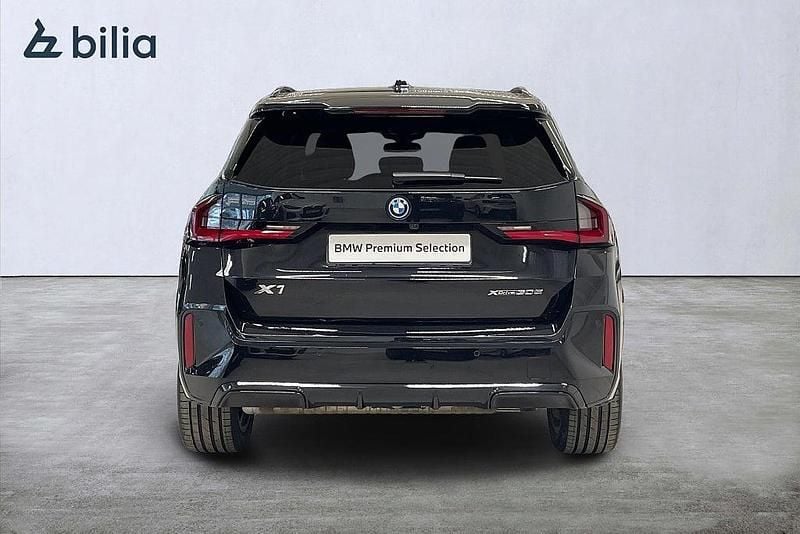 Begagnad BMW X1 M Sport 150 HK (110 kW) 2025 Svart SUV