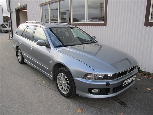 Såld Mitsubishi Galant 2,5 V6 ELeg., begagnad 2000, 14.150