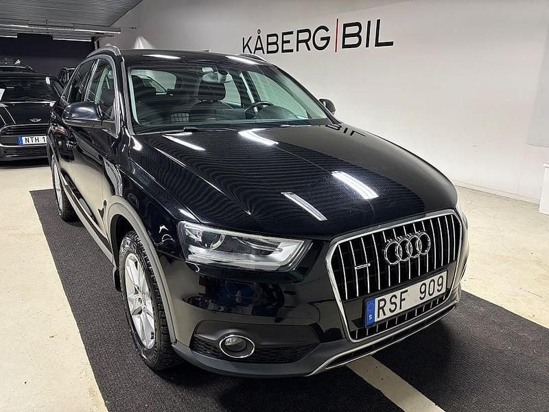 Svart Begagnad 2013 Audi Q3 SUV | 129 900 kr (Marknadspris) - Bild 1/4