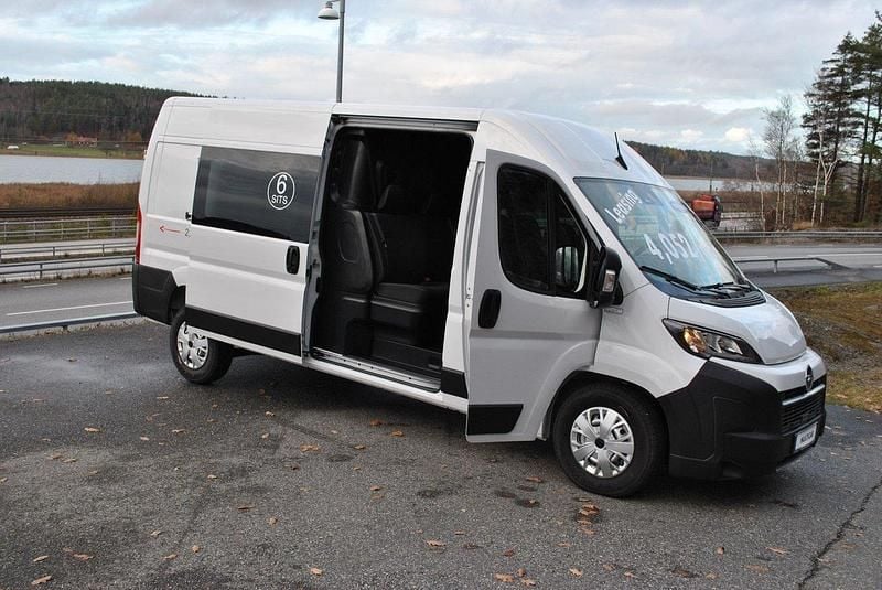 Vit Ny 2025 Opel Movano Van | 499 375 kr - Bild 1/4