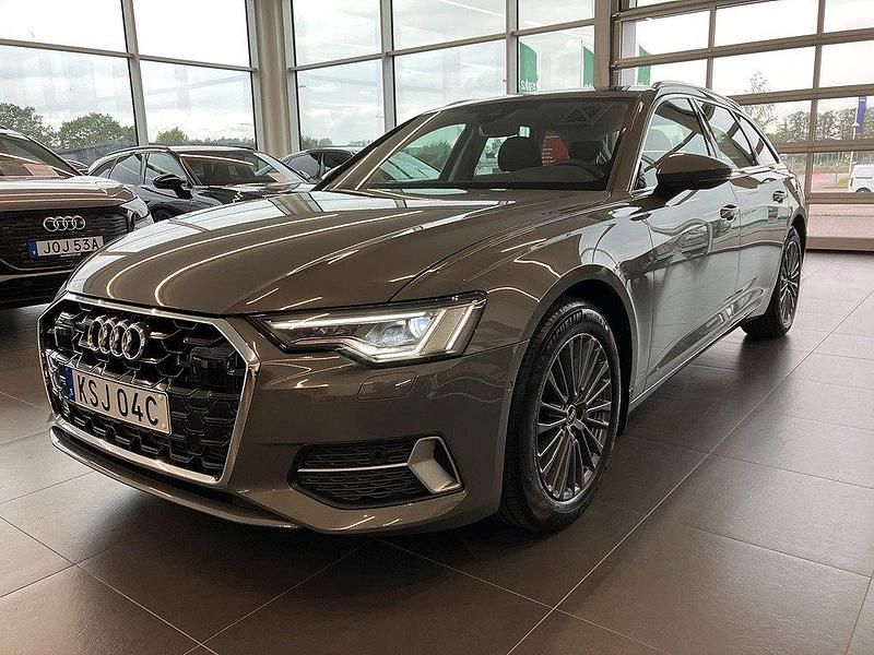 Grå (chronosgrå metallic) Begagnad 2024 Audi A6 Kombi | 569 000 kr - Bild 1/4