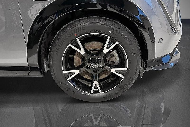Begagnad Nissan Ariya 2023 Grå SUV