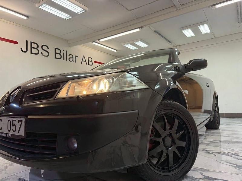 Begagnad Renault Mégane II 163 HK (119 kW) 2007 Svart