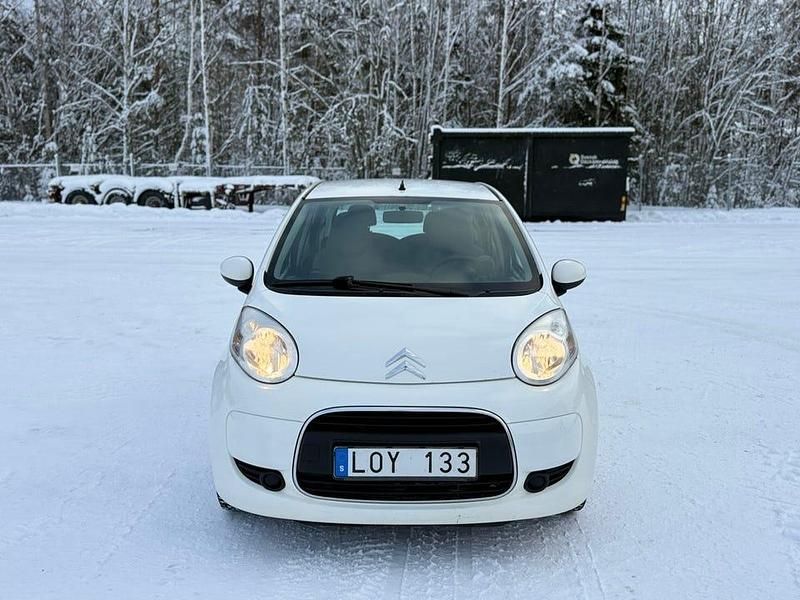 Begagnad Citroën C1 68 HK (50 kW) 2011 Halvkombi