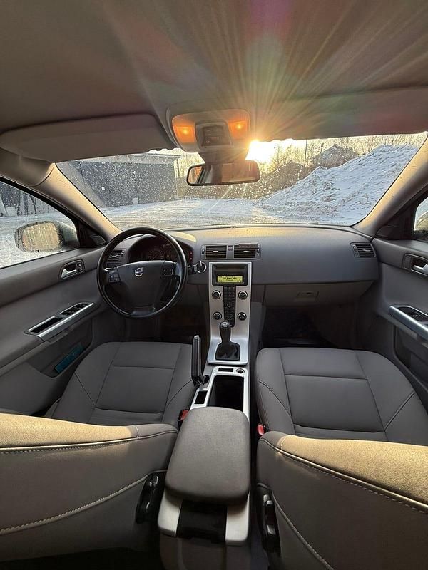 Begagnad Volvo V50 109 HK (80 kW) 2010 Kombi