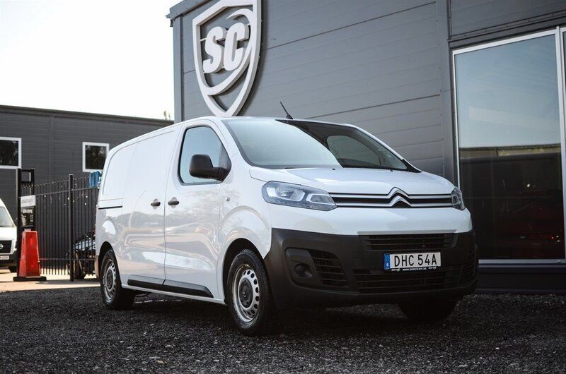 Vit Begagnad 2020 Citroën Jumpy Minibuss | 179 900 kr (Marknadspris) - Bild 1/4