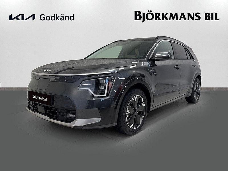 Grå Begagnad 2022 Kia e-Niro Advance SUV | 359 900 kr - Bild 1/4