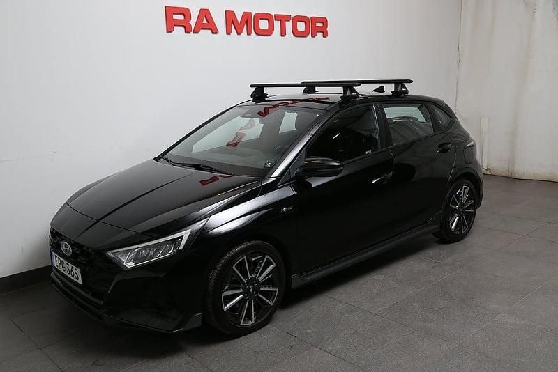 Svart Begagnad 2021 Hyundai i20 N Line Halvkombi | 179 800 kr (Marknadspris) - Bild 1/3