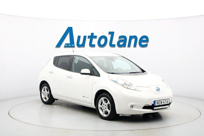Vit Begagnad 2016 Nissan Leaf Halvkombi | 89 900 kr (Marknadspris) - Bild 1/3