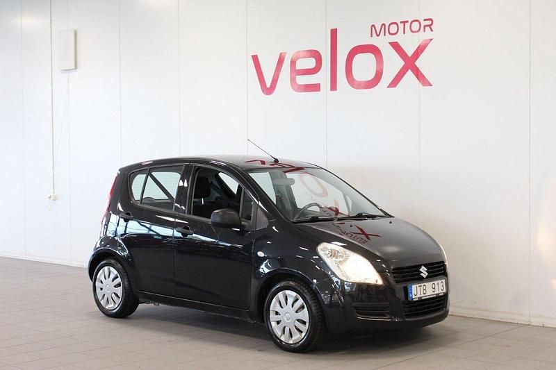 Svart Begagnad 2009 Suzuki Splash Halvkombi | 44 900 kr (Dyr) - Bild 1/4