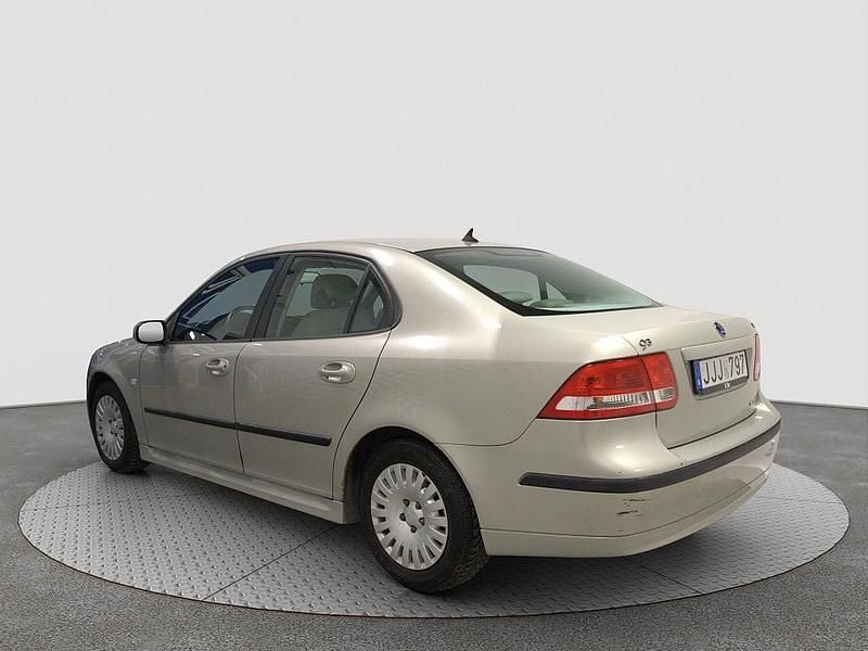 Begagnad Saab 9-3 150 HK (110 kW) 2007 Ljusgul Sedan