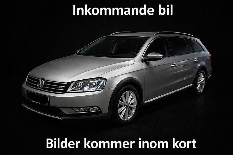 Silver Begagnad 2015 VW Passat Alltrack Kombi | 69 900 kr (Marknadspris) - Bild 1/1