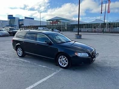 Grå Begagnad 2011 Volvo V70 Summum Kombi | 63 000 kr (Bra pris) - Bild 1/4