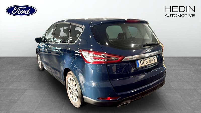 Begagnad Ford S-MAX Business Edition 180 HK (132 kW) 2015 Blå Minibuss