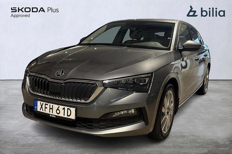 Grå Begagnad 2021 Skoda Scala Halvkombi | 159 900 kr (Bra pris) - Bild 1/4