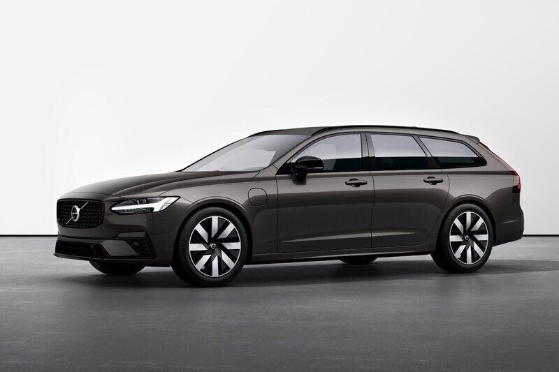 Grå Ny 2024 Volvo V90 Plus Kombi | 685 700 kr - Bild 1/4