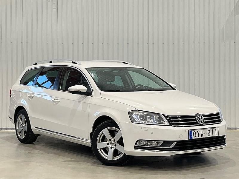 Begagnad VW Passat GT 170 HK (125 kW) 2011 Vit Kombi