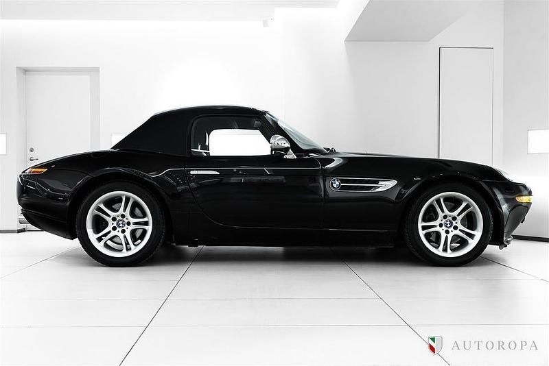 Begagnad BMW Z8 400 HK (294 kW) 2000 Svart Cab