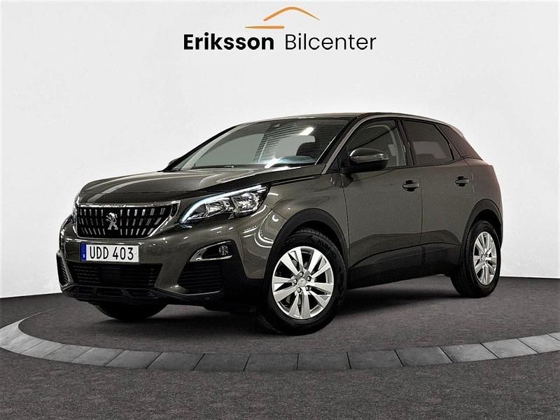 Mörkgrön Begagnad 2017 Peugeot 3008 Active SUV | 159 900 kr (Marknadspris) - Bild 1/4