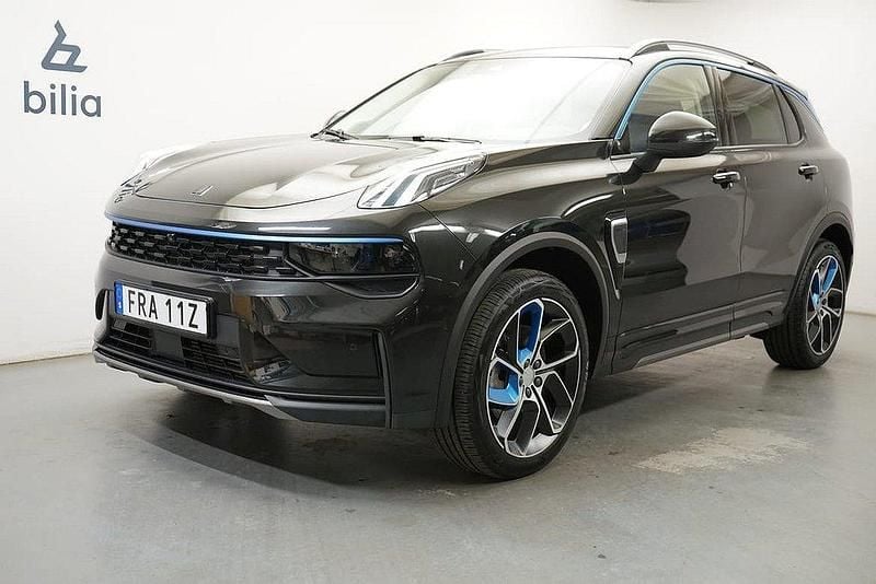 Svart Begagnad 2022 Lynk & Co 01 SUV | 289 900 kr (Marknadspris) - Bild 1/4