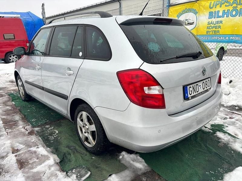 Begagnad Skoda Fabia 105 HK (77 kW) 2007 Silver Kombi