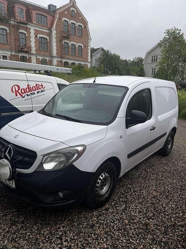 Vit Begagnad 2013 Mercedes Citan 108 | 45 000 kr - Bild 1/4
