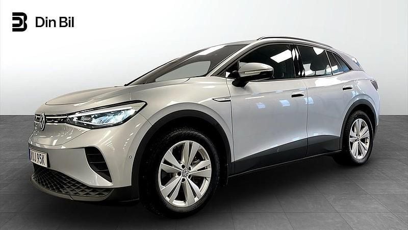 Scale silver metallic Begagnad 2022 VW ID.4 Pro Performance SUV | 329 000 kr (Marknadspris) - Bild 1/4