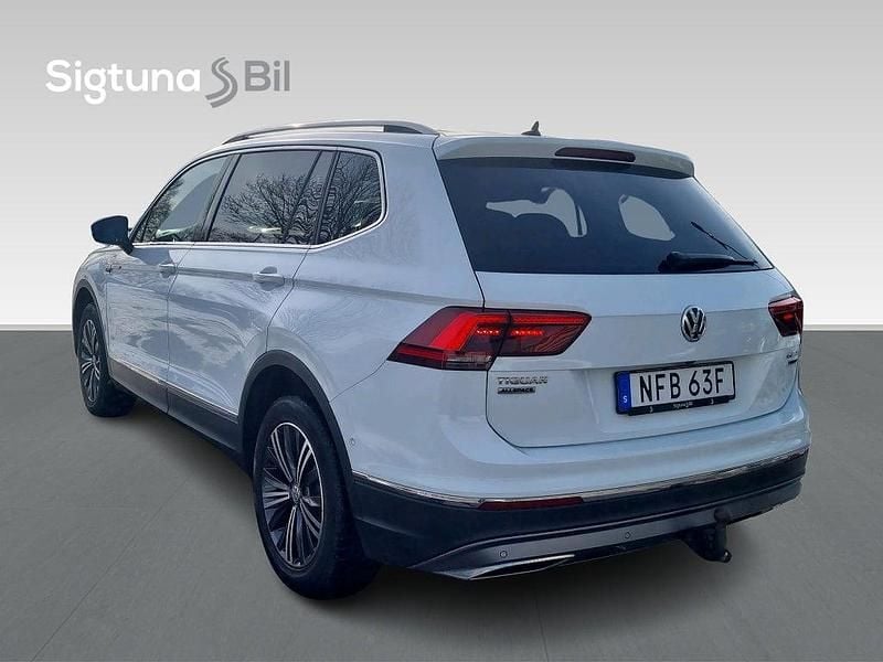 Begagnad VW Tiguan Allspace 190 HK (139 kW) 2018 Vit SUV