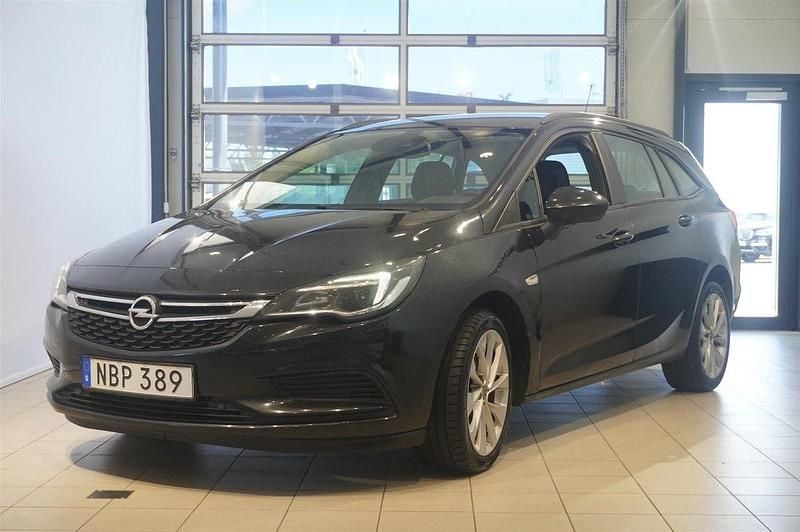 Svart Begagnad 2016 Opel Astra Kombi | 69 500 kr (Lite dyr) - Bild 1/4