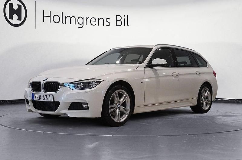 Begagnad BMW 320 M Sport 190 HK (139 kW) 2017 Vit Kombi