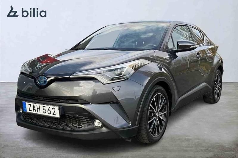Grå Begagnad 2018 Toyota C-HR SUV | 189 900 kr - Bild 1/1