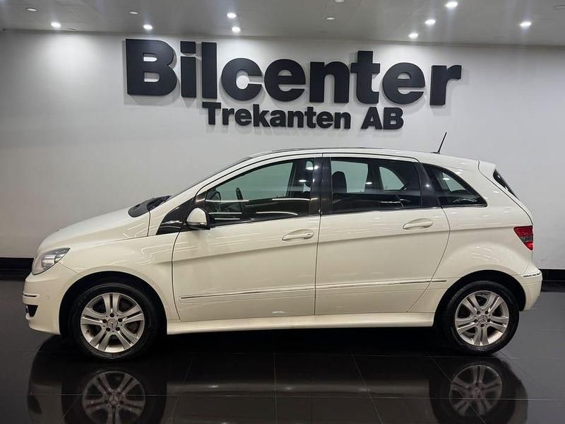 Begagnad Mercedes B170 116 HK (85 kW) 2008 Vit Minibuss