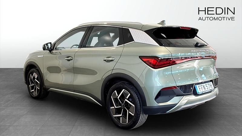 Begagnad BYD Atto 3 Design 150 kW (204 HK) 2023 Grön SUV