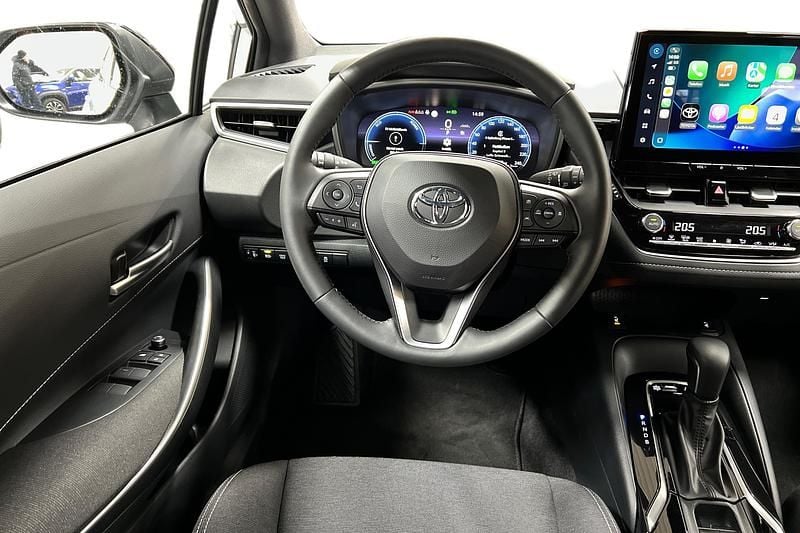 Begagnad Toyota Corolla Active 141 HK (103 kW) 2025 Grå Kombi