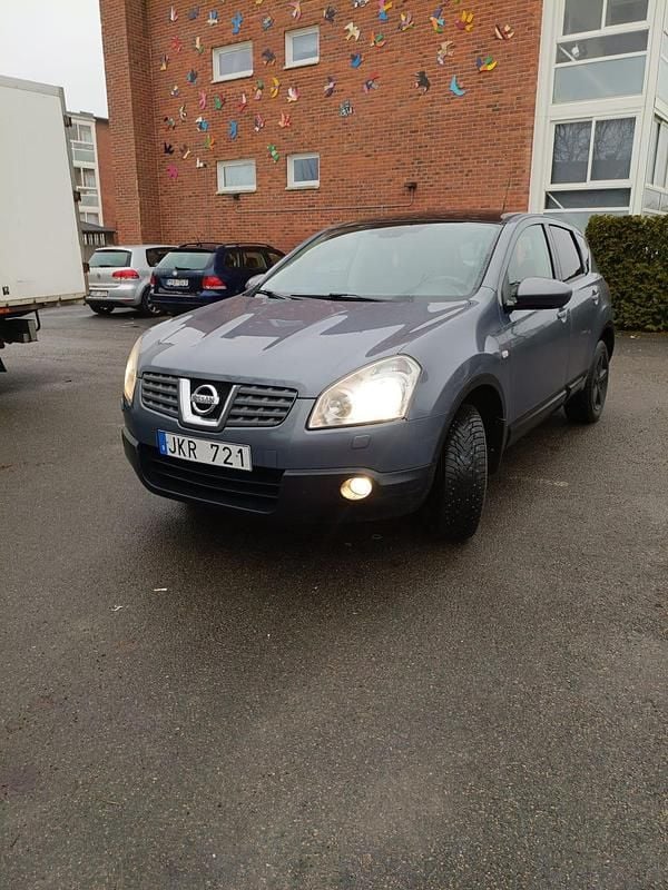 Begagnad Nissan Qashqai 141 HK (103 kW) 2008 SUV