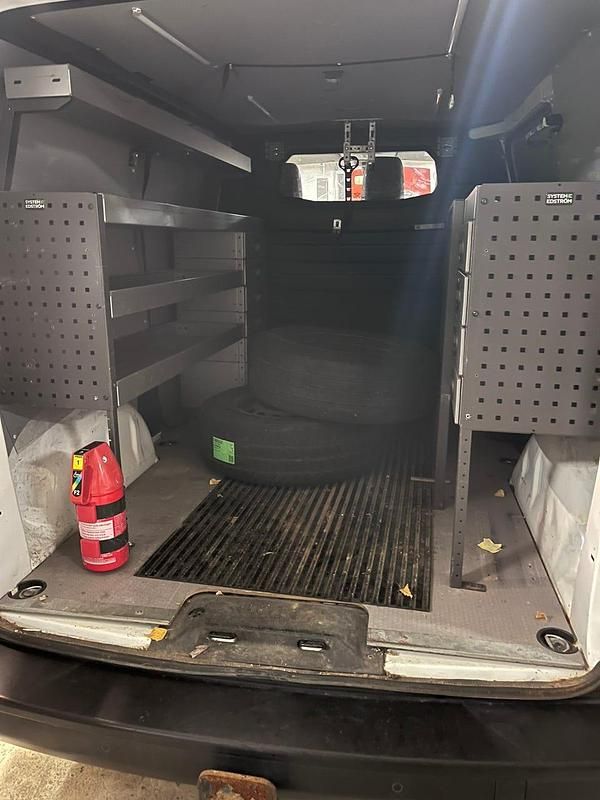 Begagnad Peugeot Expert 122 HK (89 kW) 2019 Van