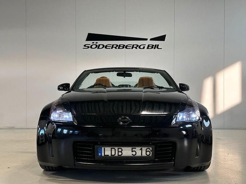Begagnad Nissan 350Z 281 HK (206 kW) 2005 Svart Cab