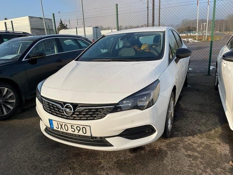 Vit Begagnad 2021 Opel Astra | 185 000 kr (Superpris) - Bild 1/2