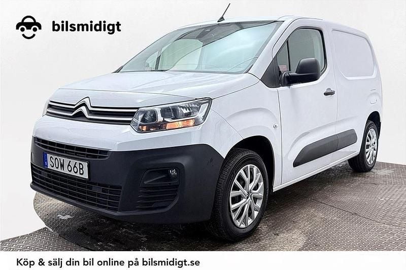 Begagnad Citroën Berlingo 131 HK (96 kW) 2023 Vit Minibuss