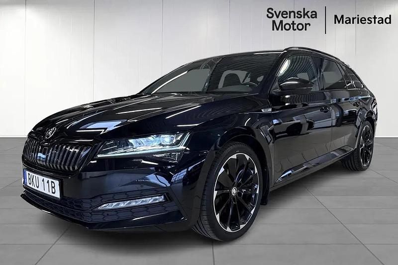 Svart Begagnad 2020 Skoda Superb Business Line Kombi | 279 500 kr (Dyr) - Bild 1/4
