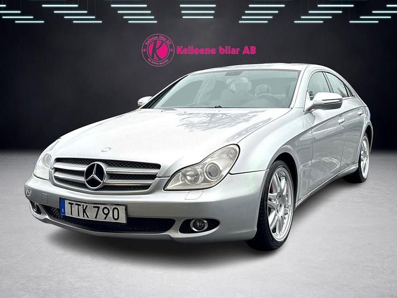 Begagnad Mercedes CLS350 292 HK (214 kW) 2008 Silver Sportkupé